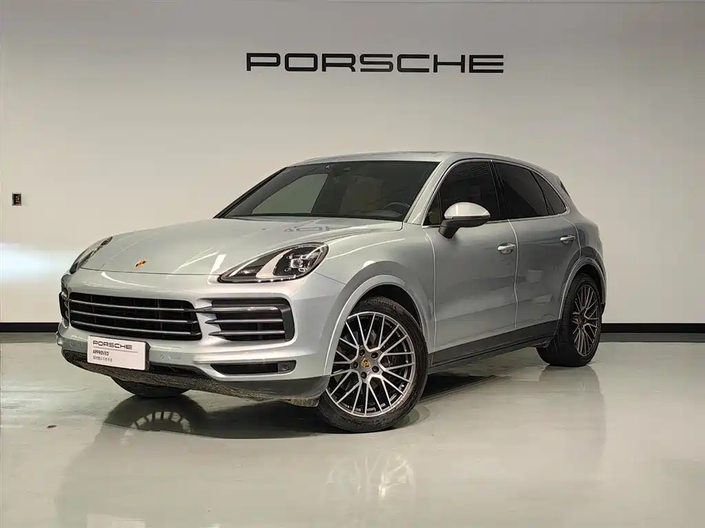 Porsche Cayenne 2022 — фото 1