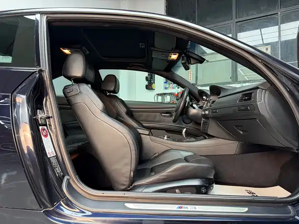 BMW M3 2012