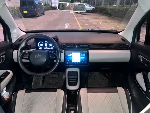 Leapmotor T03 2022