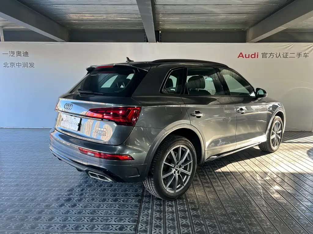 Audi Q5L 2023 — фото 5