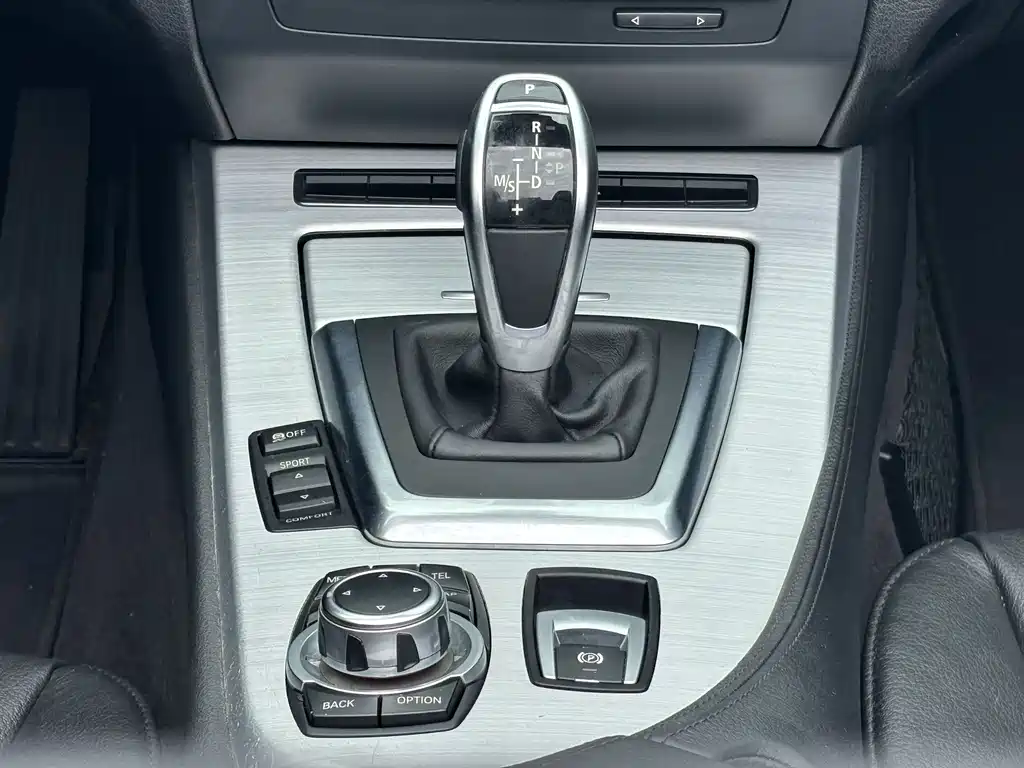 BMW Z4 2014 — фото 10