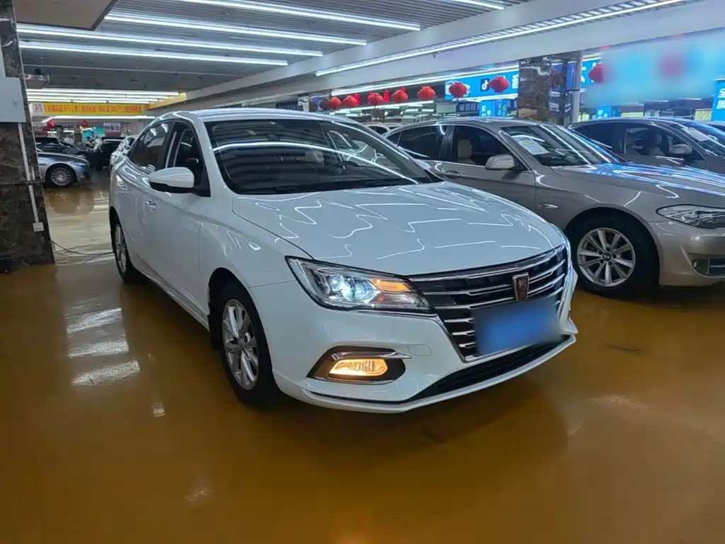 Roewe i5 2019 — фото 4