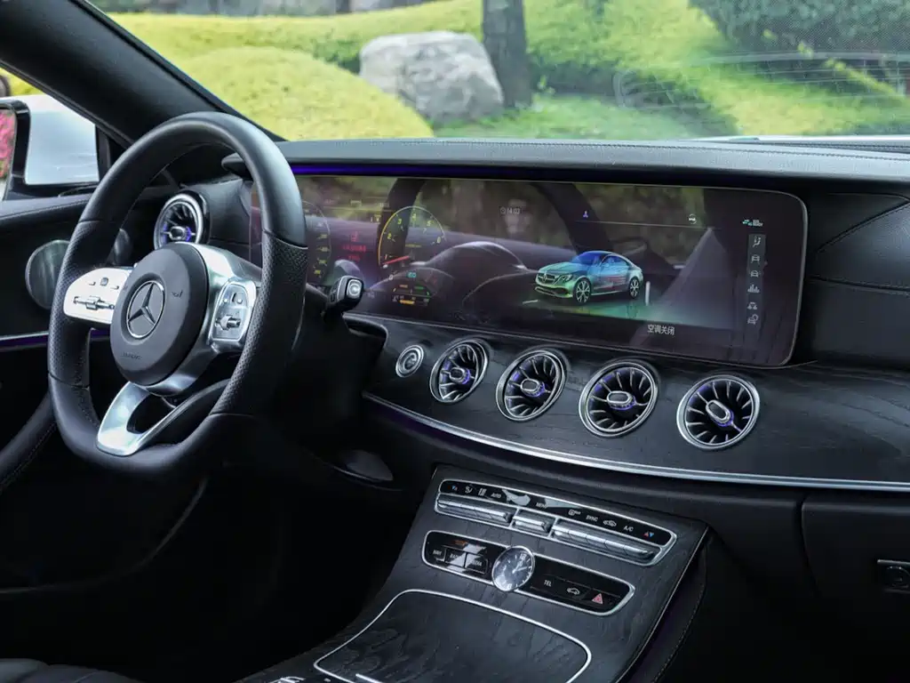 Mercedes-Benz E-Class 2019 — фото 6