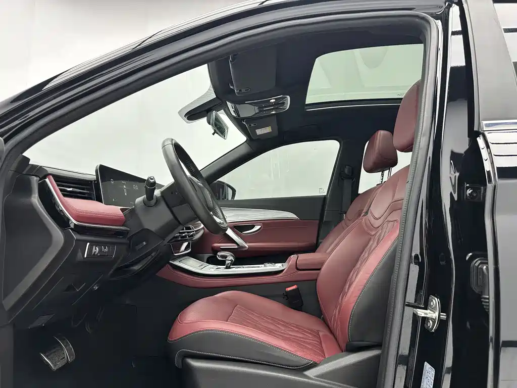 Jetour X70 PLUS 2023