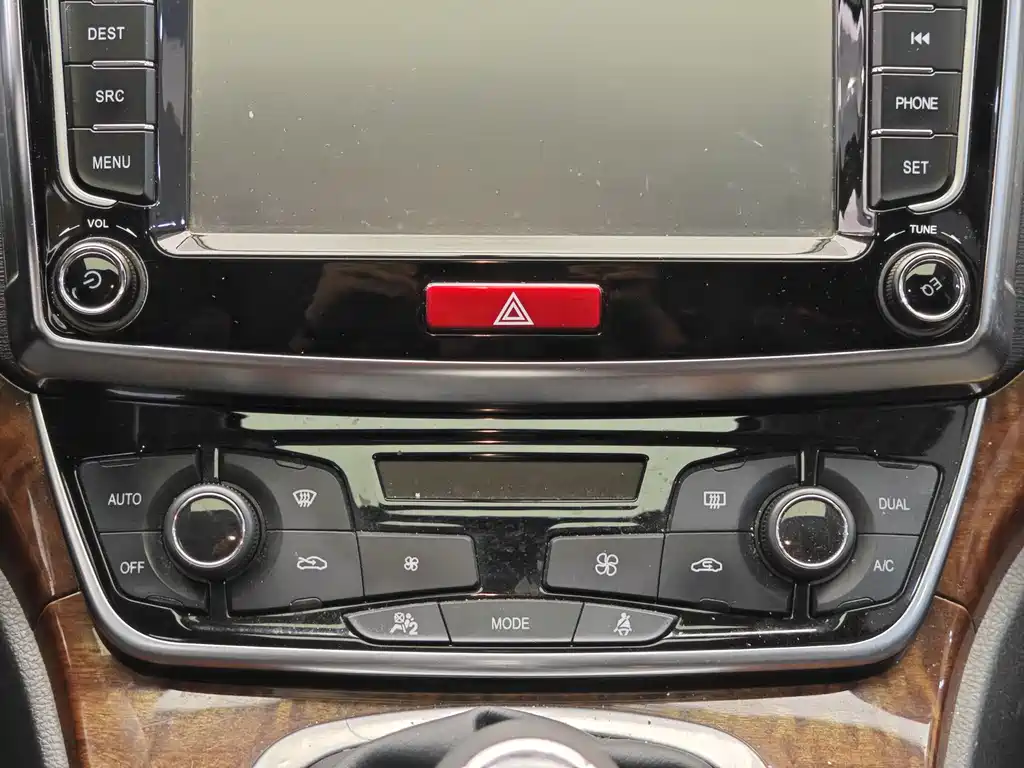 Haval H6 2017 — фото 16