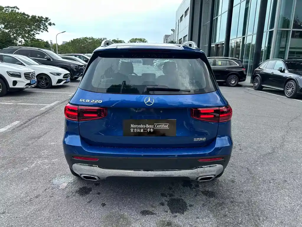 Mercedes-Benz GLB 2026