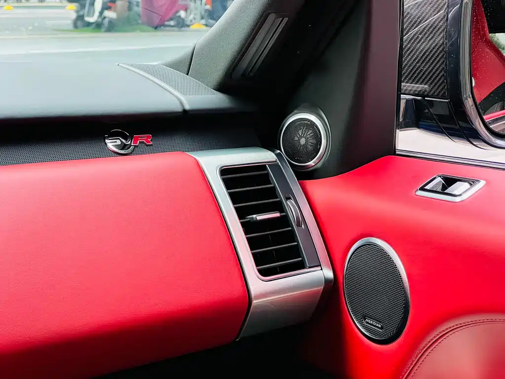 Land Rover Sport 2022 — фото 20