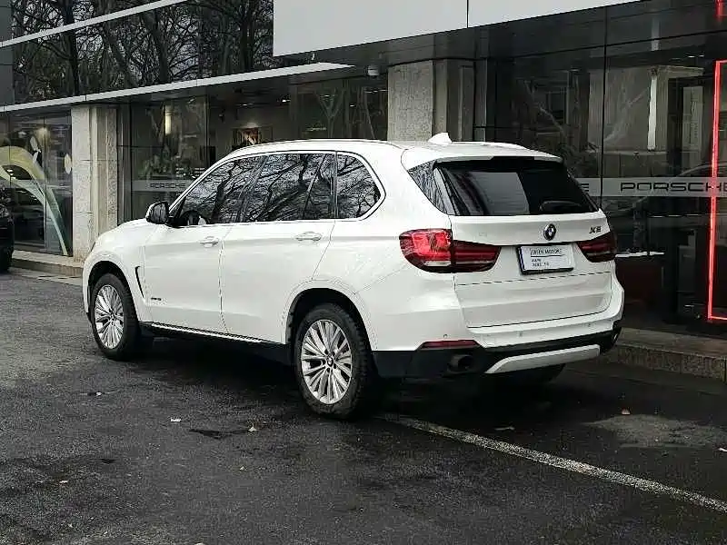 BMW X5 2018 — фото 13