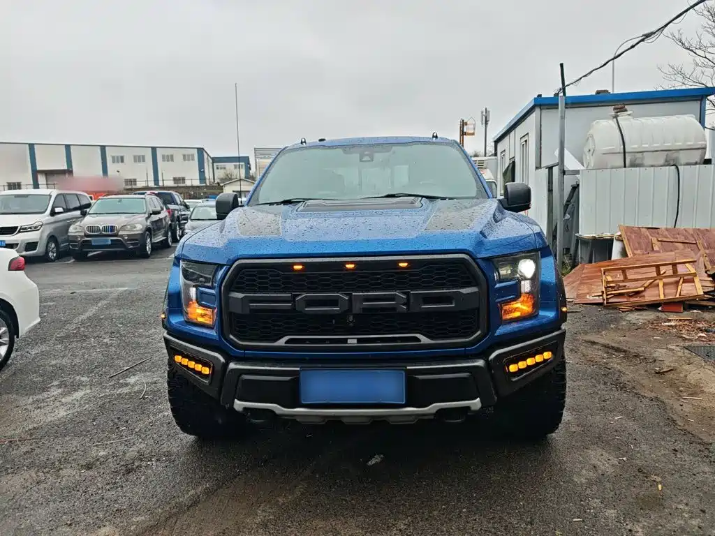 Ford F-150 Raptor 2018
