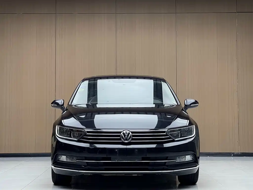 Volkswagen Magotan 2018 — фото 2