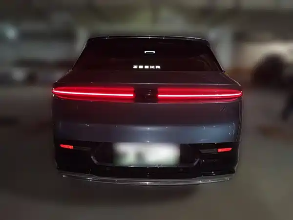 Zeekr 7X 2024