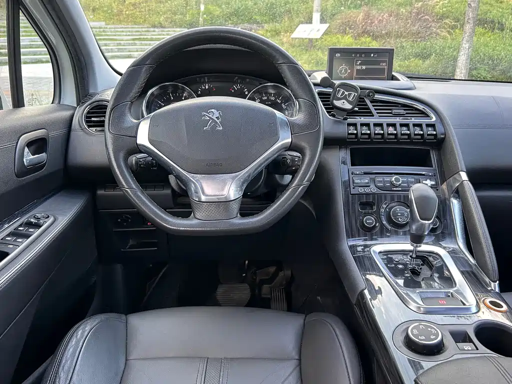 Peugeot 3008 2014 — фото 19