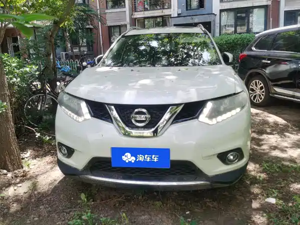 Nissan X-Trail 2015