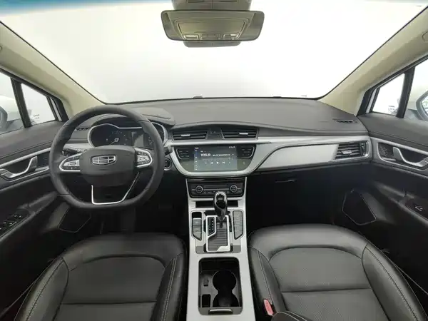 Geely Emgrand GS 2020