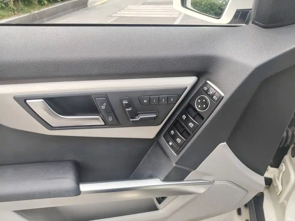 Mercedes-Benz GLK-Class 2013 — фото 16