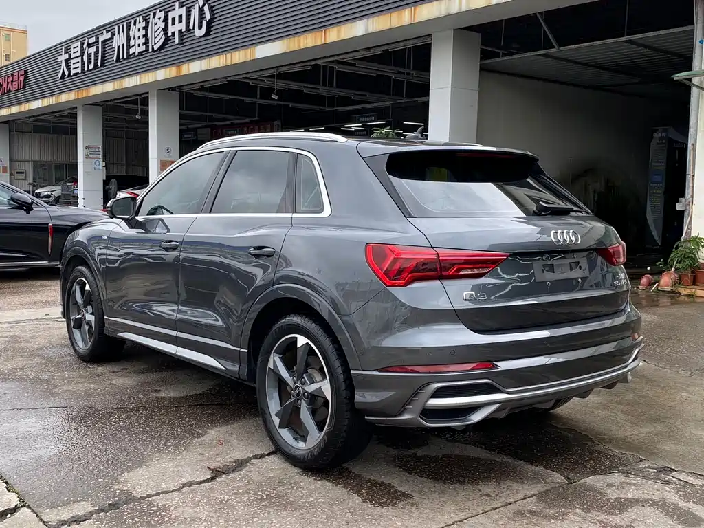 Audi Q3 2022