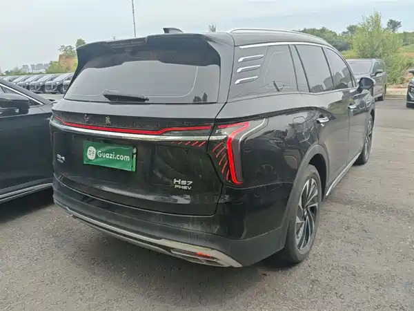 Hongqi HS7 PHEV 2024