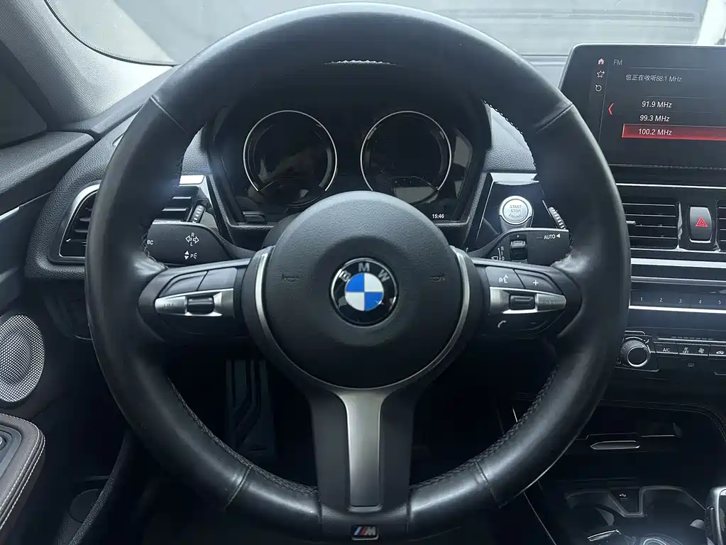 BMW 1 Series 2022 — фото 13