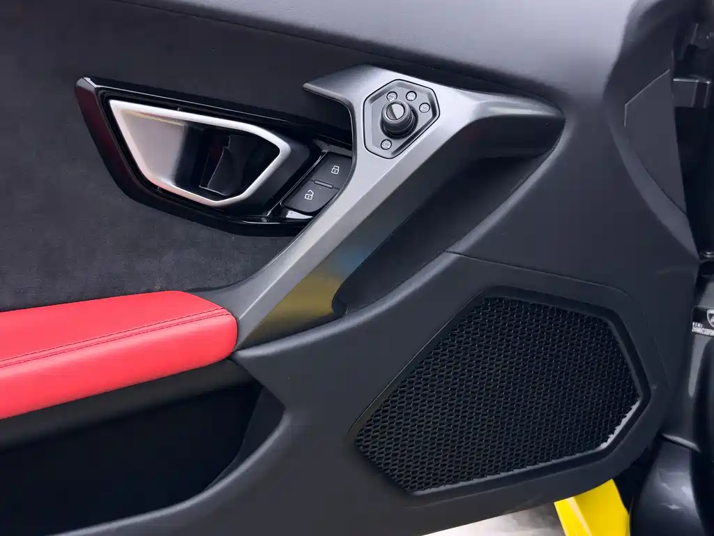 Lamborghini Huracan 2019 — фото 10