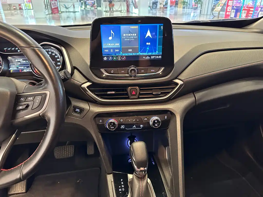 Chevrolet Orlando 2020 — фото 14