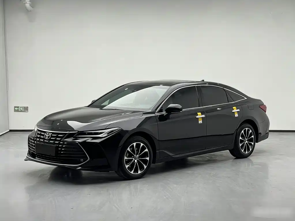 Toyota Avalon 2023 — фото 1