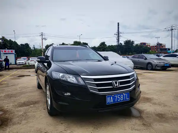 Honda Crosstour 2012