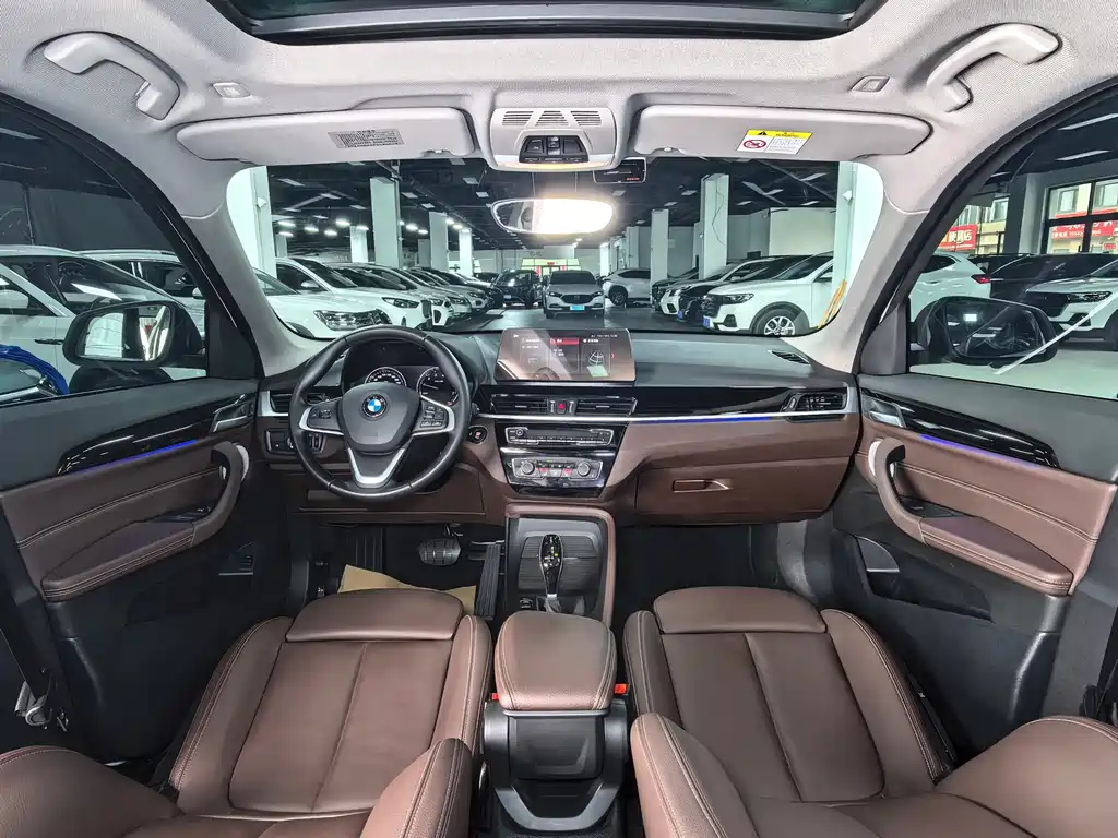 BMW X1 2022 — фото 15