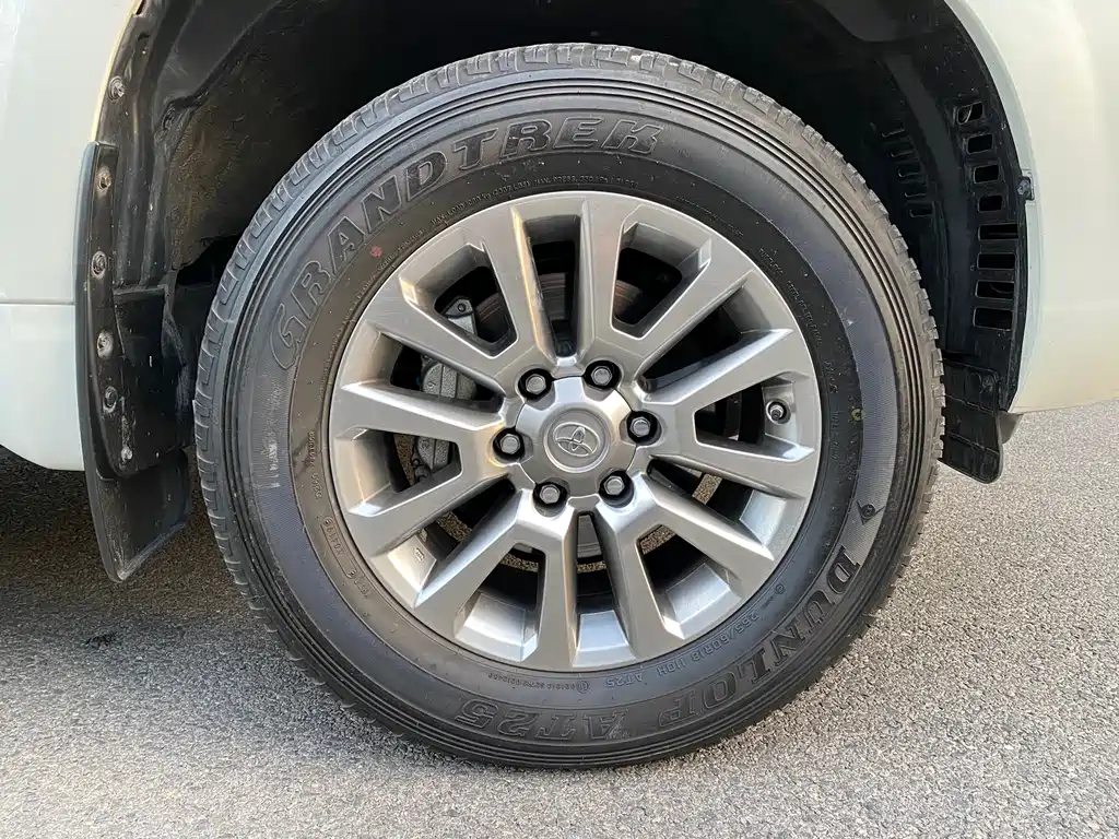 Toyota Prado 2019 — фото 22