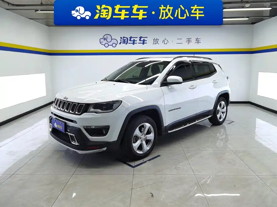Jeep Compass 2017 — фото 1