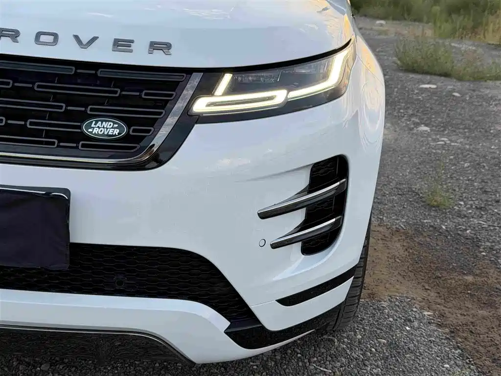 Land Rover Range Rover Evoque 2025 — фото 13