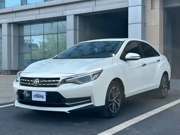 Venucia D60 2018