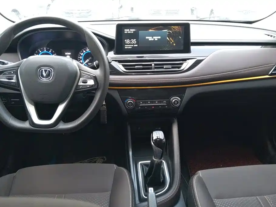 Changan Eado DT 2021 — фото 12