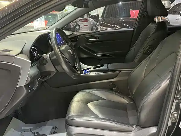 Toyota Avalon 2022