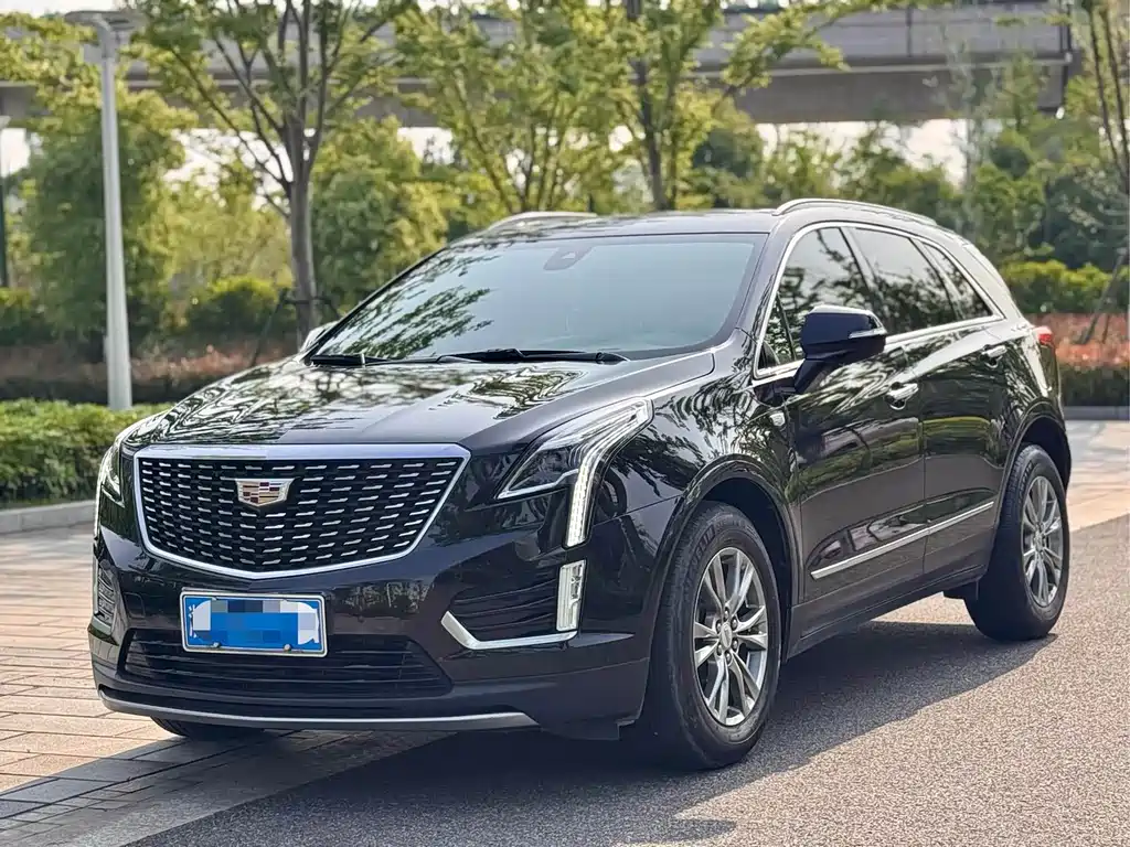 Cadillac XT5 2020 — фото 1