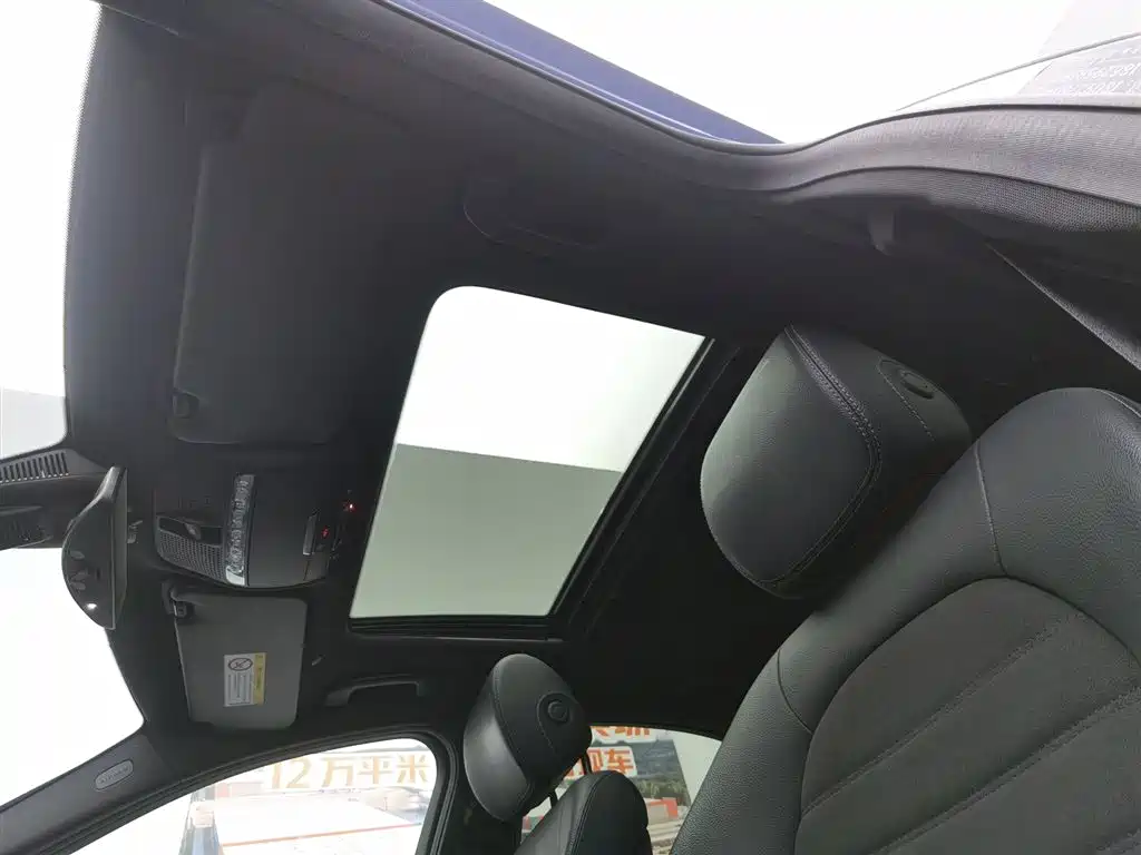 Mercedes-Benz C-Class 2019 — фото 14