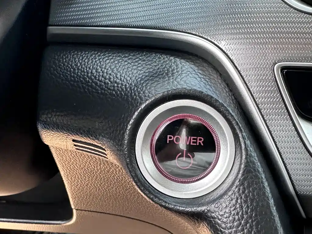 Honda Accord 2021 — фото 17