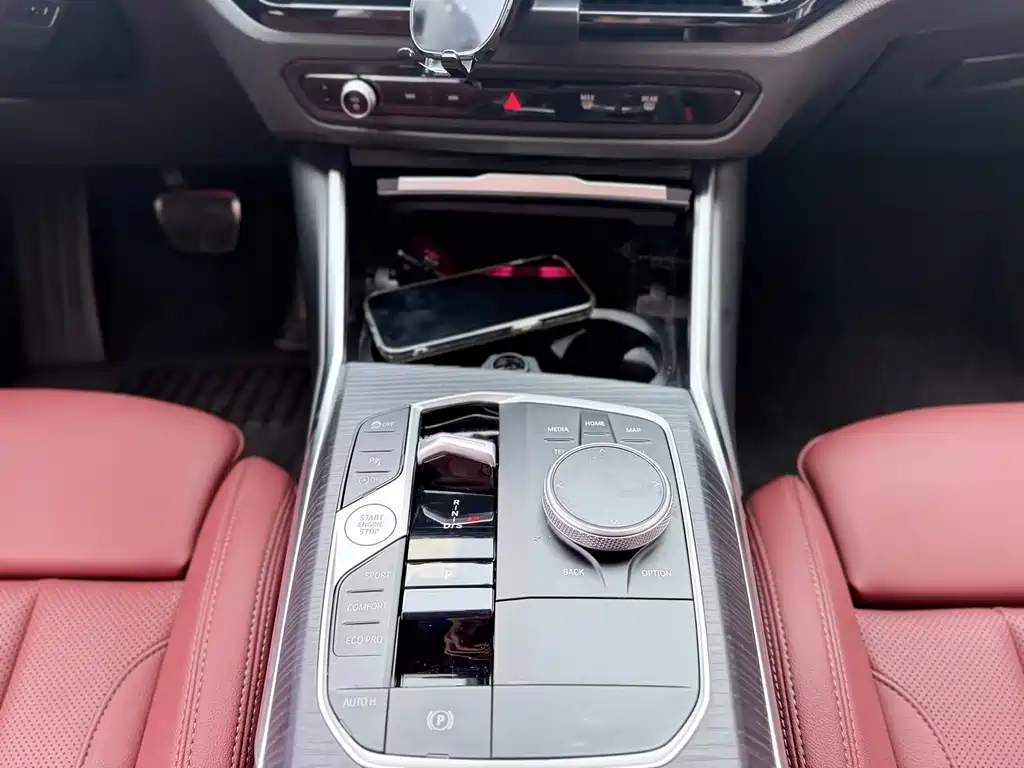 BMW 4 Series 2025 — фото 11