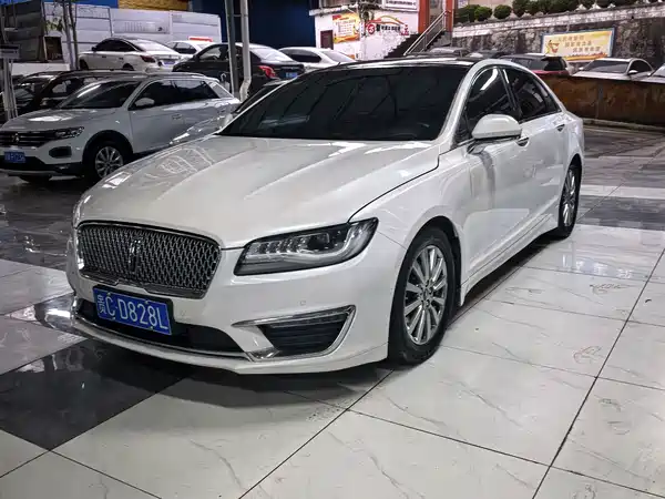 Lincoln MKZ 2019