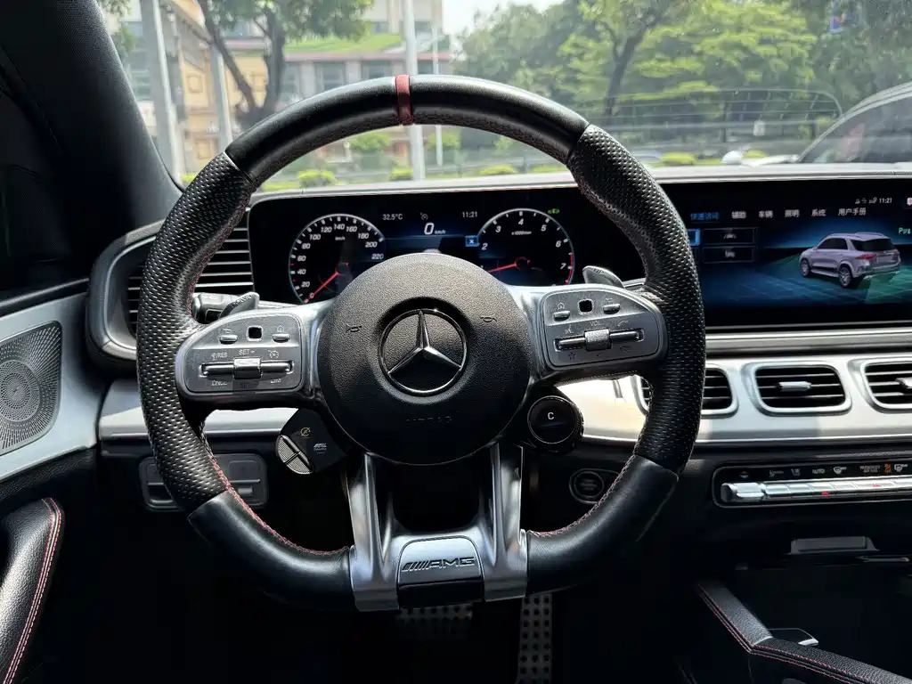Mercedes-Benz GLE AMG 2023 — фото 7