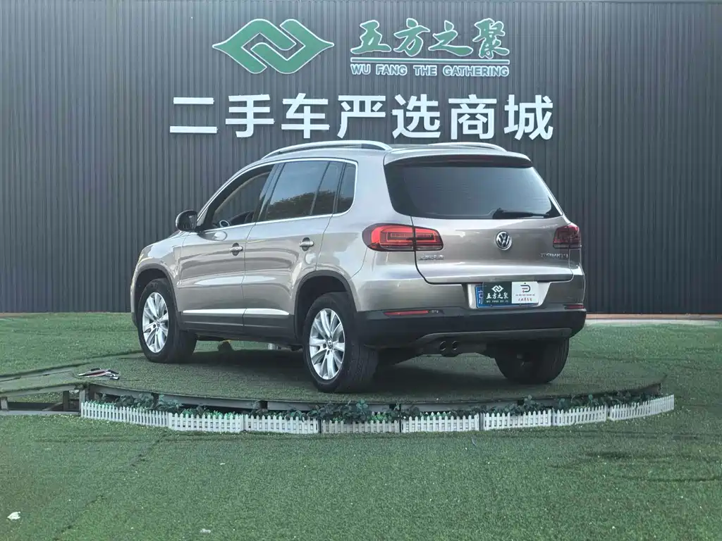 Volkswagen Tiguan 2015 — фото 19