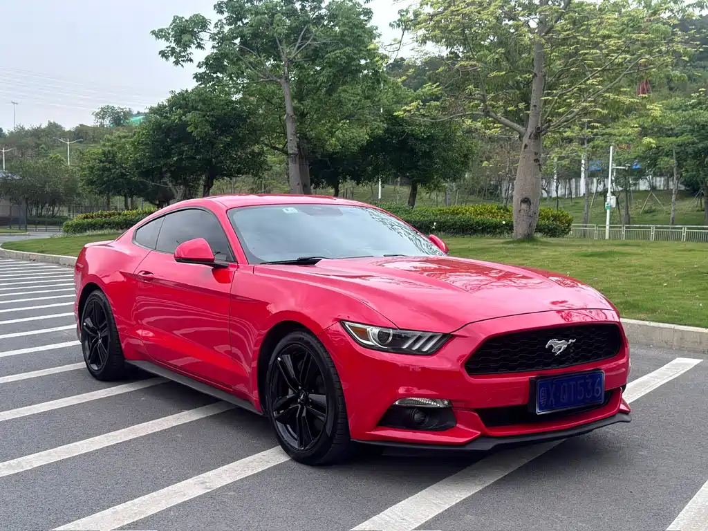 Ford Mustang 2017 — фото 3