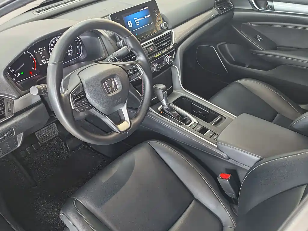Honda Inspire 2019 — фото 4