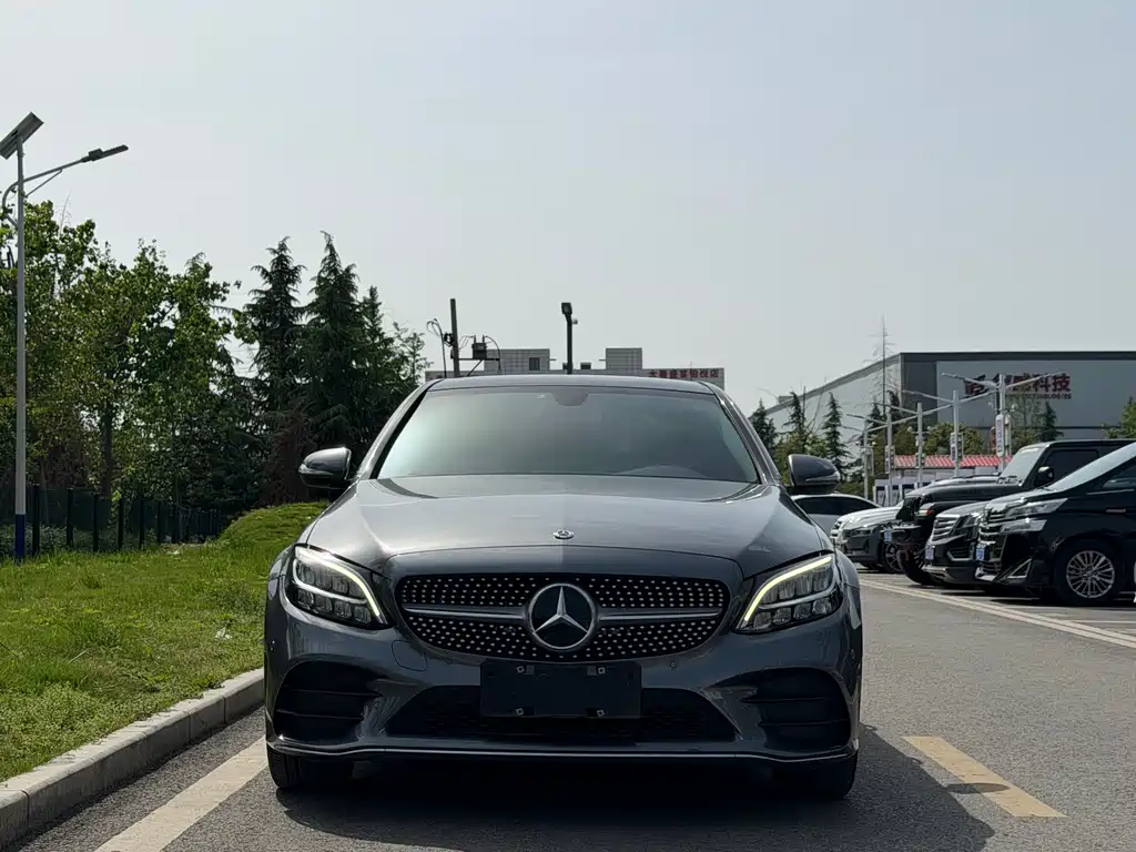 Mercedes-Benz C-Class 2019 — фото 2