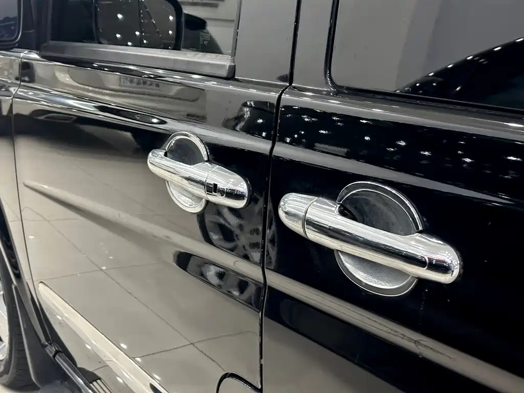 Mercedes-Benz Viano 2015 — фото 9