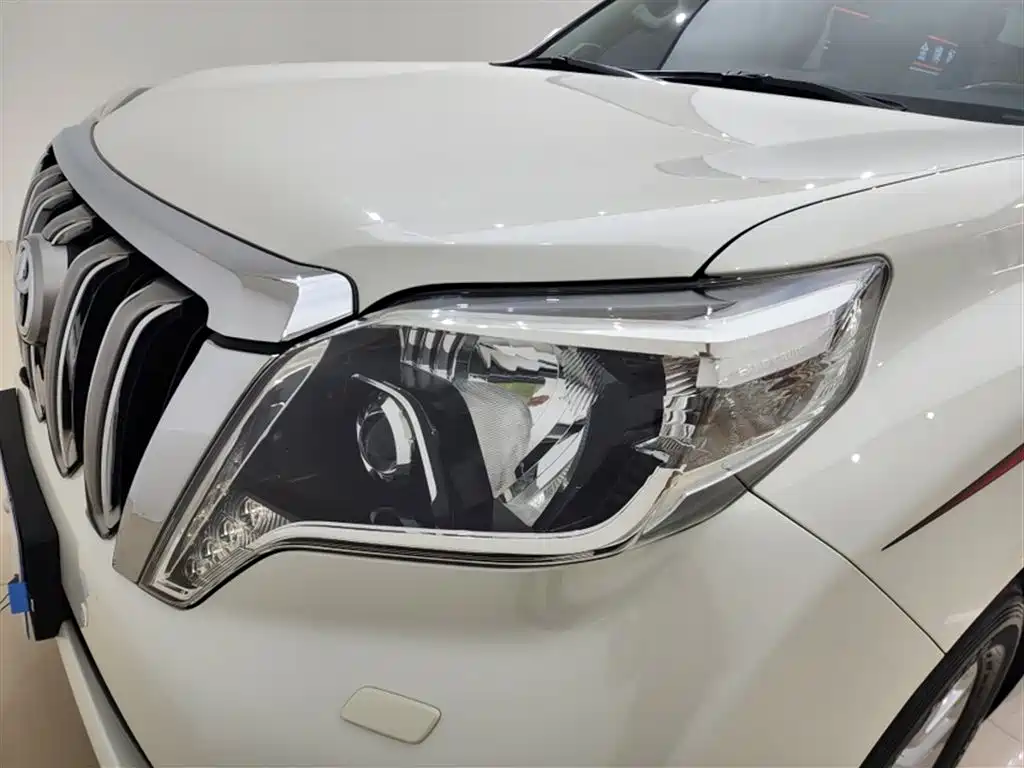 Toyota Prado 2016 — фото 17
