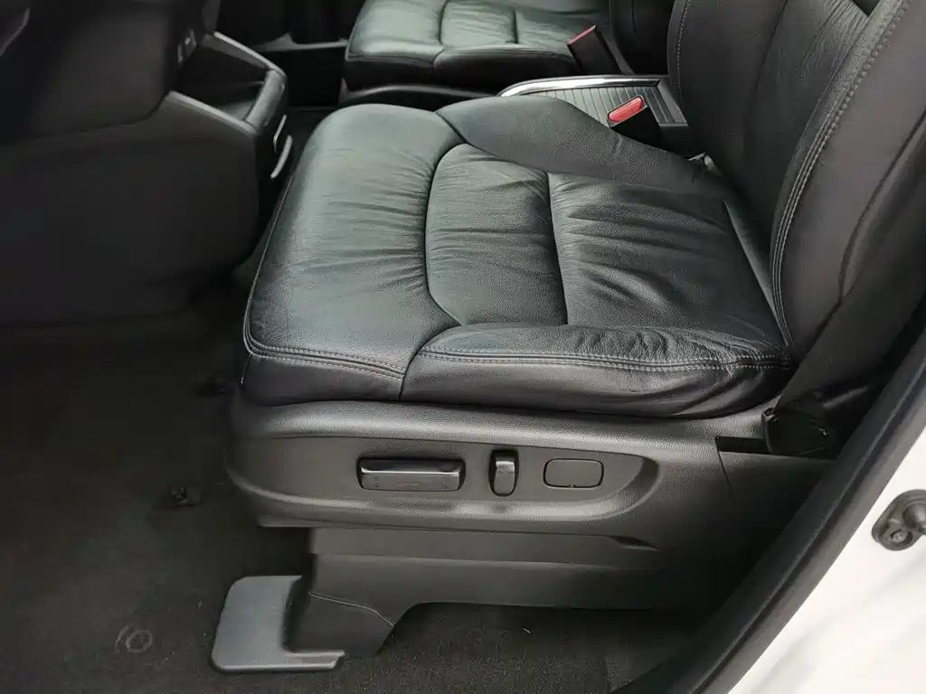 Honda Odyssey 2018 — фото 20