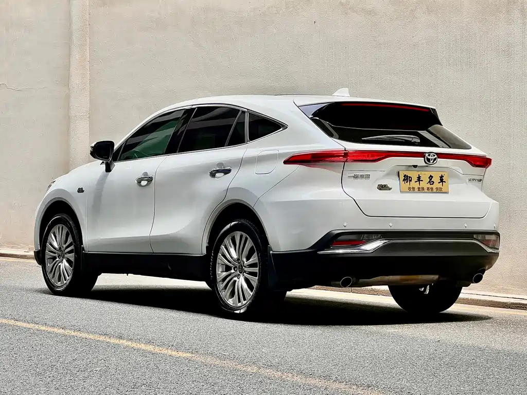Toyota Harrier 2024 — фото 6