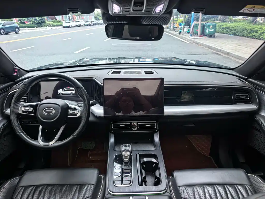 GAC Trumpchi GS8 2022 — фото 4