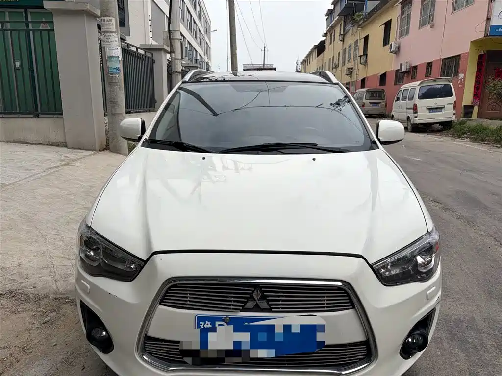 Mitsubishi ASX 2014 — фото 2