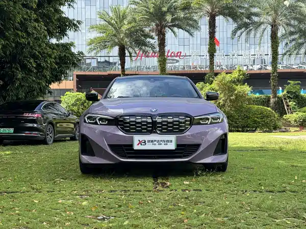 BMW i3 2023